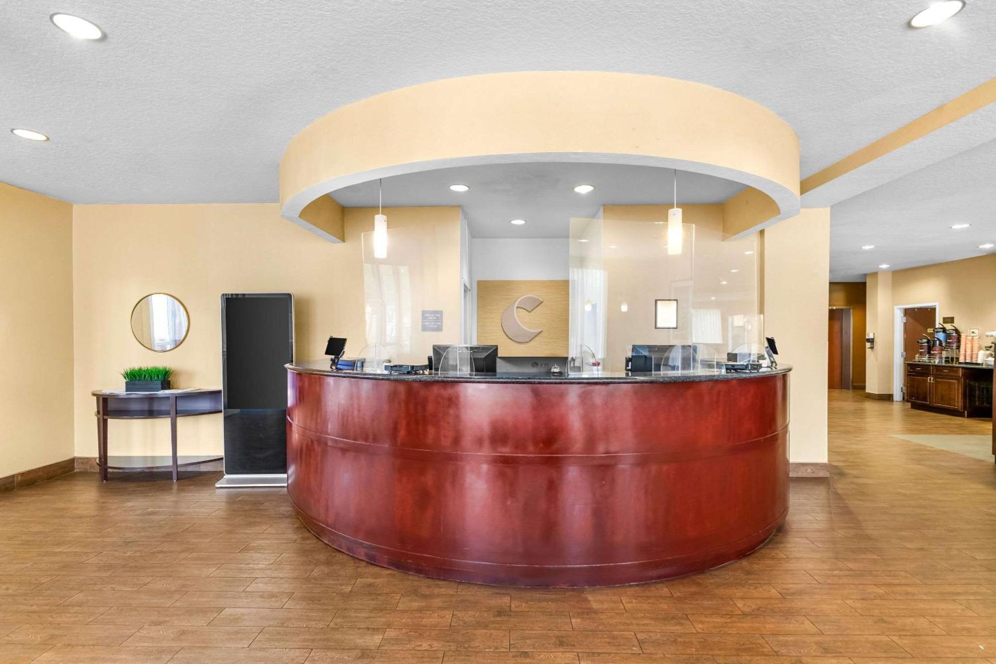 Comfort Suites Orlando Airport Εξωτερικό φωτογραφία