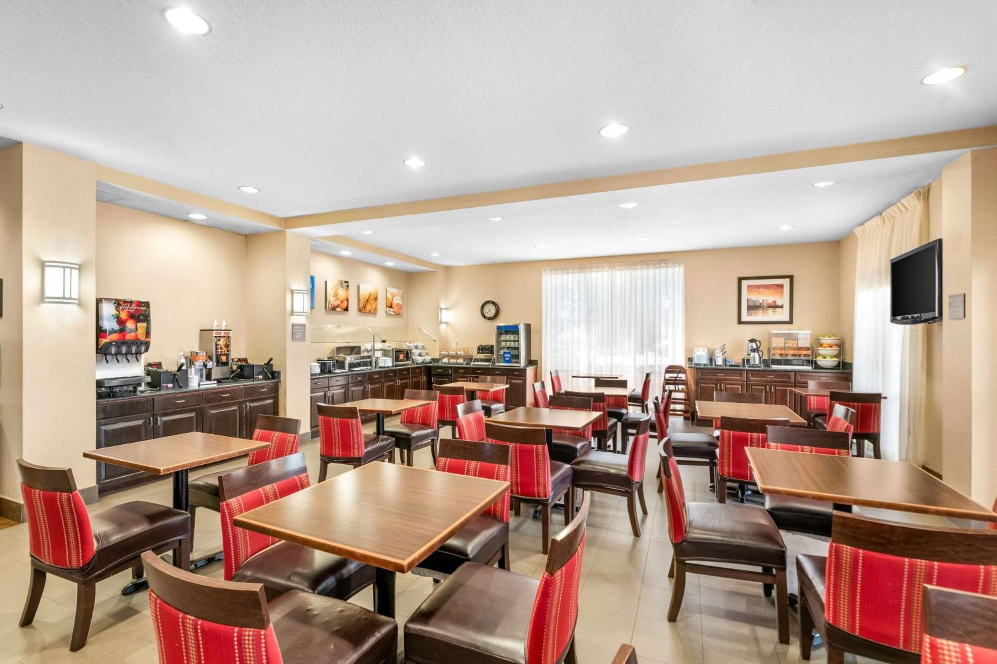 Comfort Suites Orlando Airport Εξωτερικό φωτογραφία